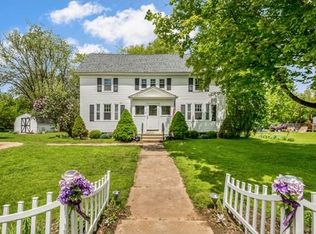 14 Wheelwright Rd, Barre, MA 01005