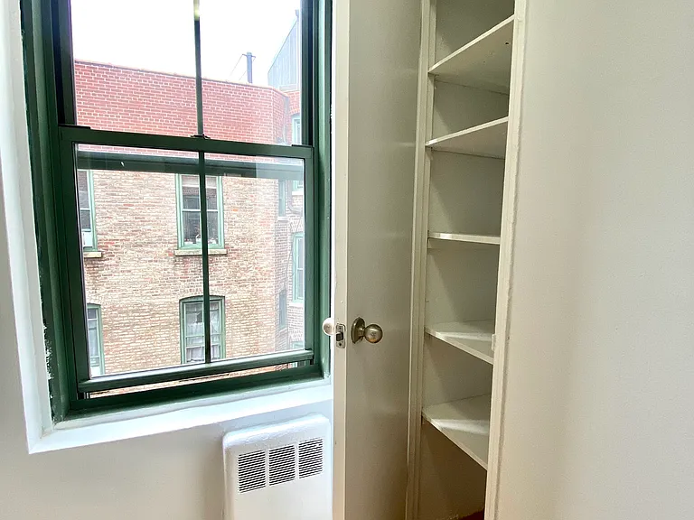 531 E 78th St #6E — Photo 5