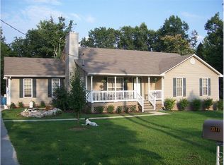 4745 Old Sams Creek Rd, Pegram, TN 37143