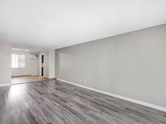 3rd image of 7469 Magnolia Ave #7479-B