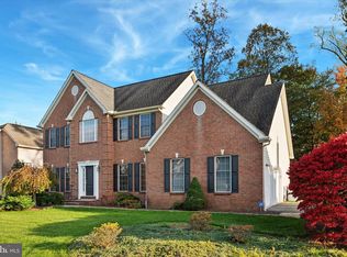 22 Bradley Dr, Wilmington, DE 19803