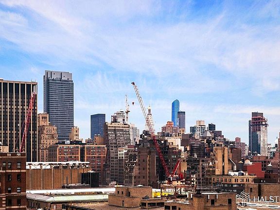 3rd image of 430 W 34th St APT 17J