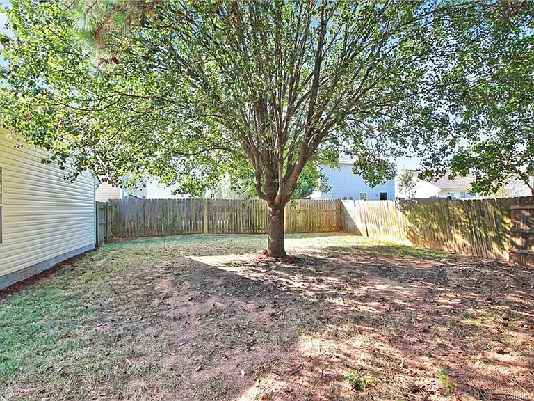 204 Tom Hunter Rd — Photo 34