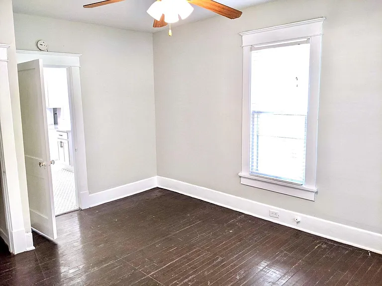 415 Park Cir — Photo 18