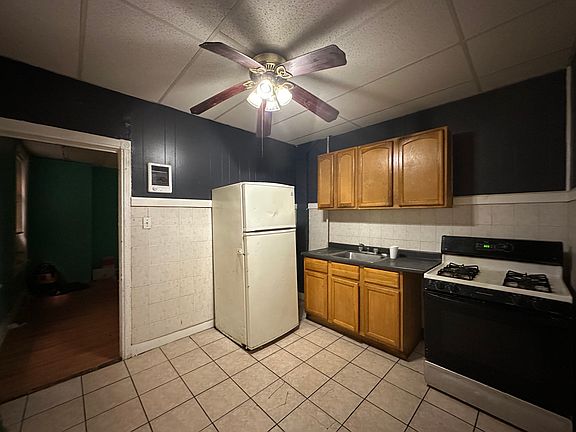 5th image of 4137 Parrish St Floor 1