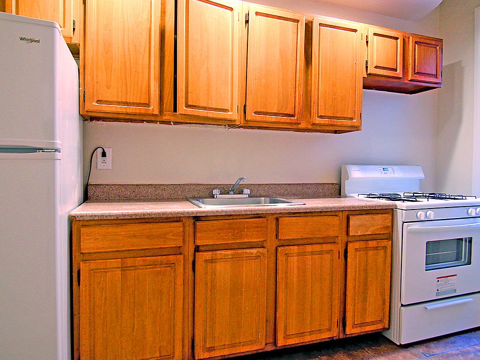 1st image of 1651 Nelson Ave APT 2C
