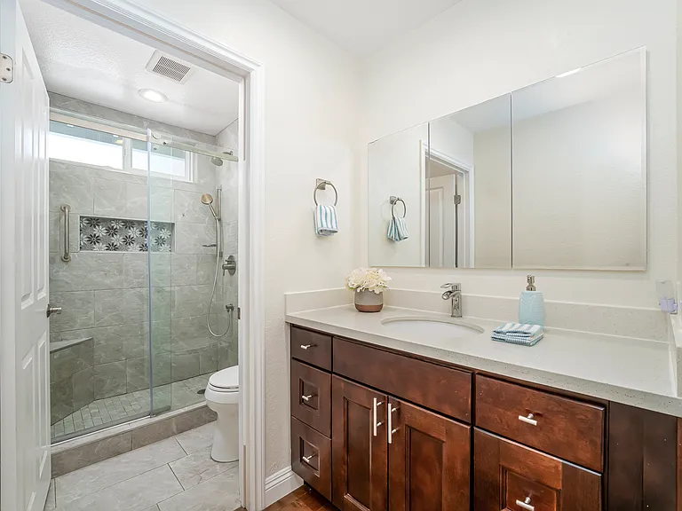 27725 Calle Valdes — Photo 13