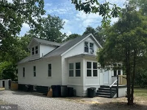 218 Garfield Ave, Chesilhurst, NJ 08089