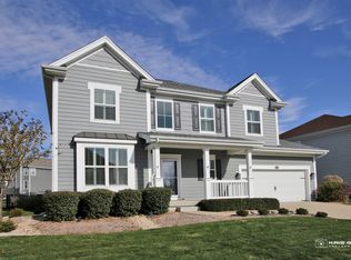 3504 Hopewell Pl, Elgin, IL 60124