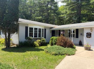 11827 Cherven Ln, Roscommon, MI 48653