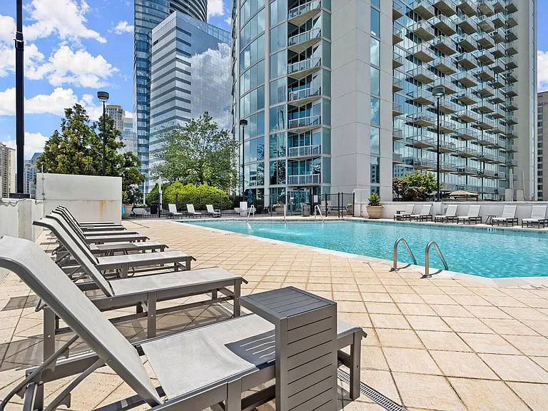 3324 Peachtree Rd NE #1919 — Photo 32