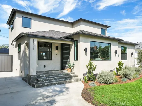 8121 Chase Ave, Los Angeles, CA 90045