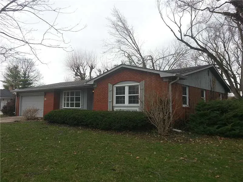 6850 Yellowstone Pkwy photo 1