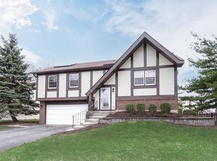 1264 Boa Trl, Carol Stream, IL 60188