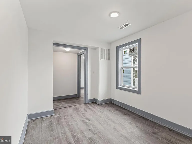 780 White Hall Rd — Photo 14