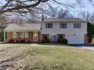 562 Mallard Dr, Chalfont, PA 18914