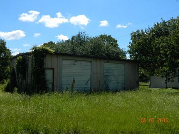 2nd image of 108 Victor Ln