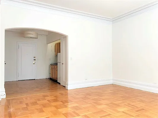 Rented by Bold New York | media 7