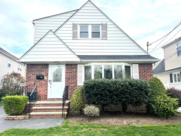 154 Kennington Street, Staten Island, NY 10308