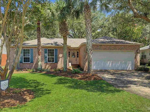 1830 Wheeler Rd, Gulf Breeze, FL 32563