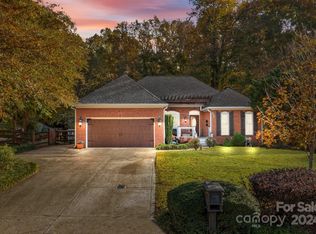 372 Reed Creek Rd, Mooresville, NC 28117