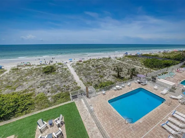 1904 Gulf Blvd APT J, Indian Rocks Beach, FL 33785