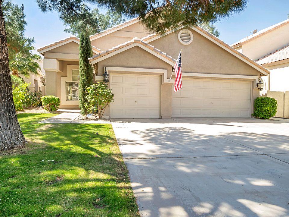1st image of 195 W Los Arboles Dr