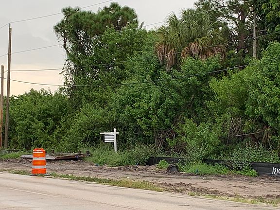 5th image of 3549 SW Port Saint Lucie Blvd