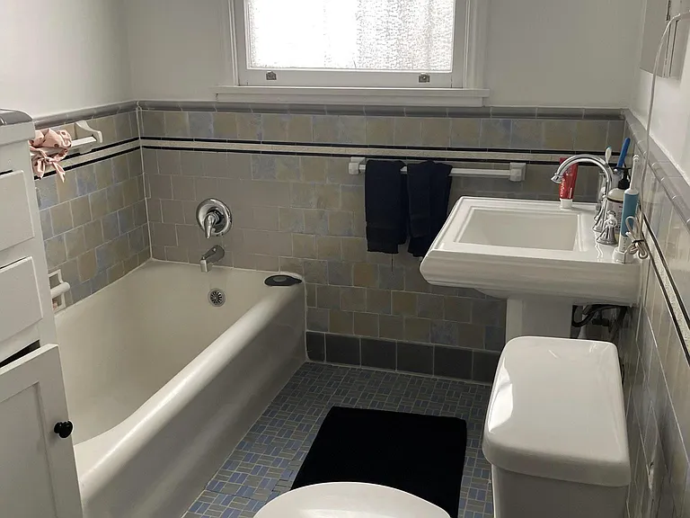 420 S Detroit St #3 — Photo 22