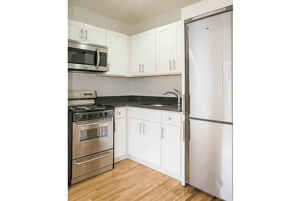 Rented by MNS Marketing | media 7