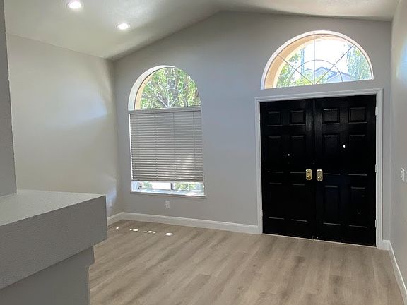 4th image of 4211 Verdigris Cir