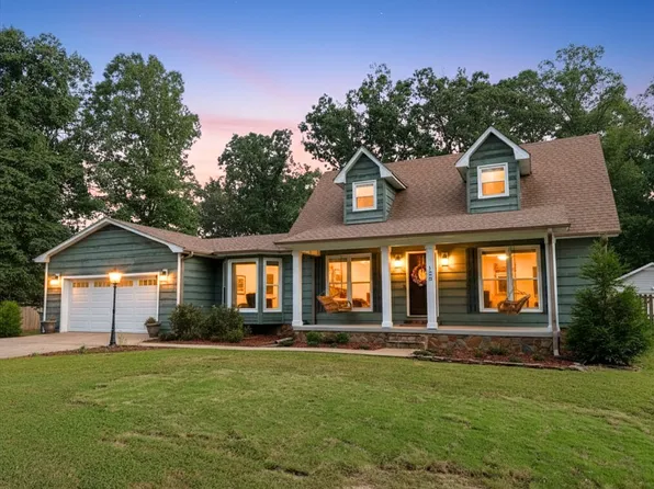 125 Stacey Ln, Rogersville, AL 35652