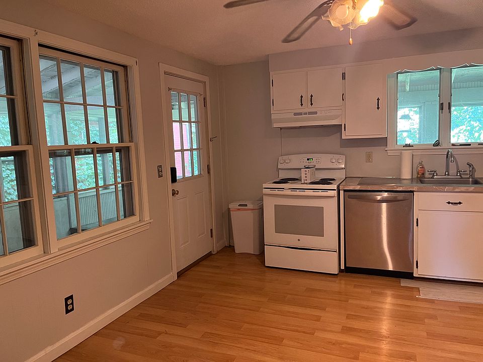 1st image of 117 Main St #A