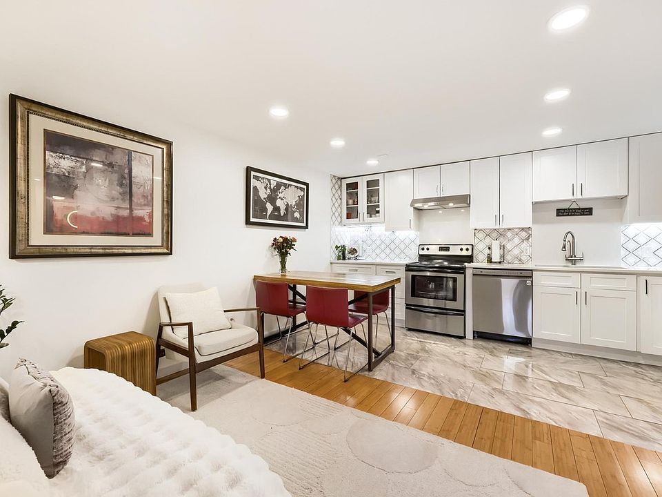 1st image of 1270 N Marion St #210
