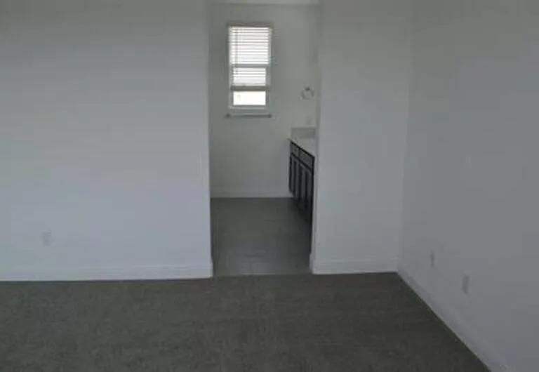 2447 Quesada Dr — Photo 36