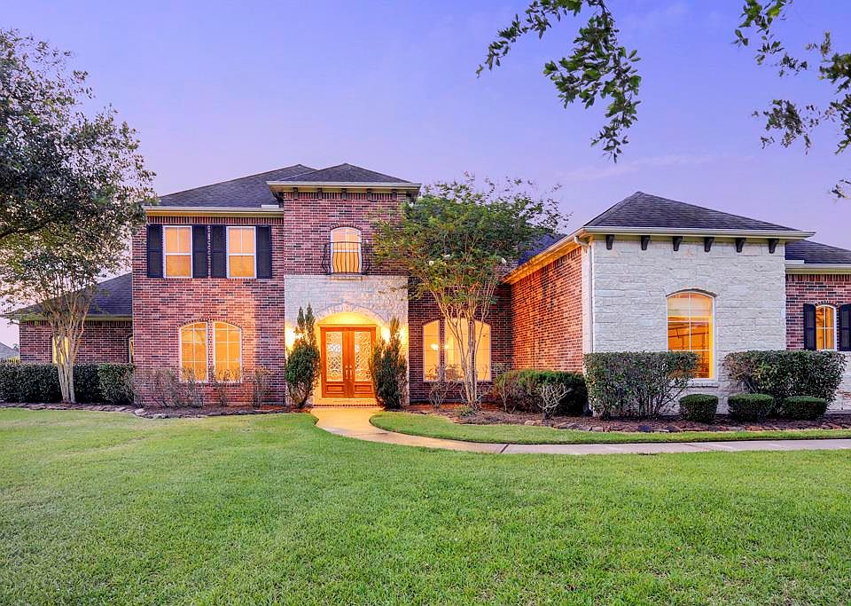 1st image of 3726 Sandy Oaks Ln