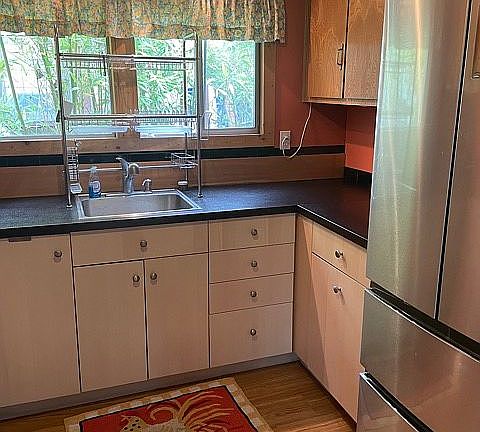 2nd image of 209 Madrona Way NE