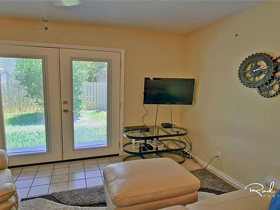 4th image of 200 W Kingfish St #111-A