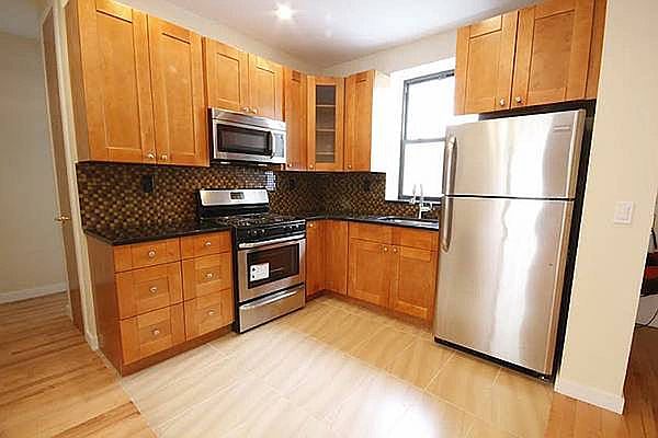 1st image of 3124 32nd St APT 3A