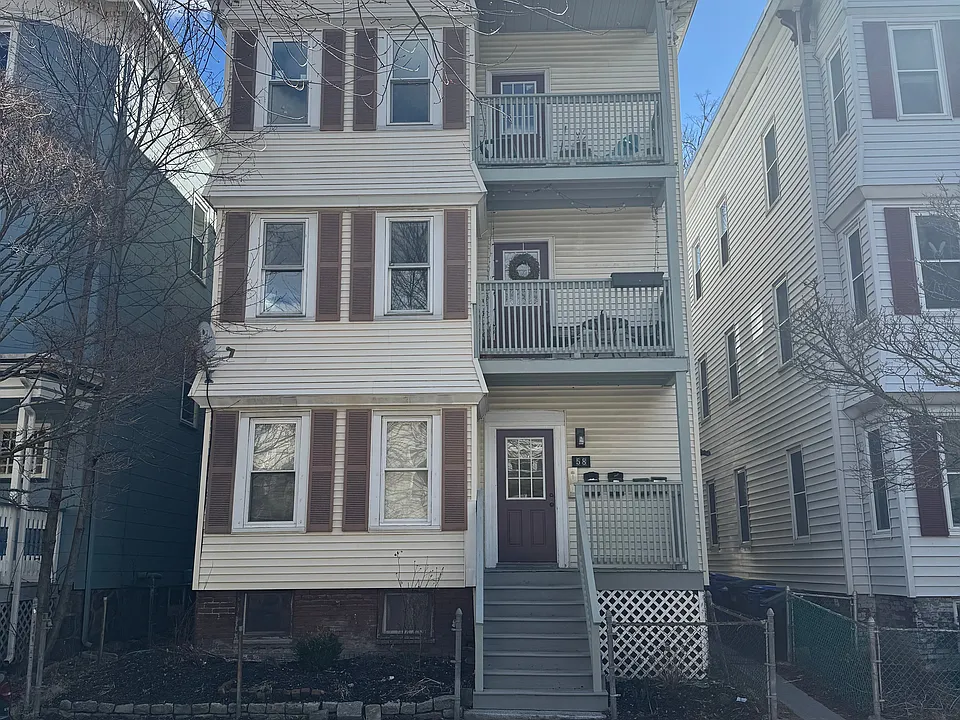 58 Brookside Ave #3