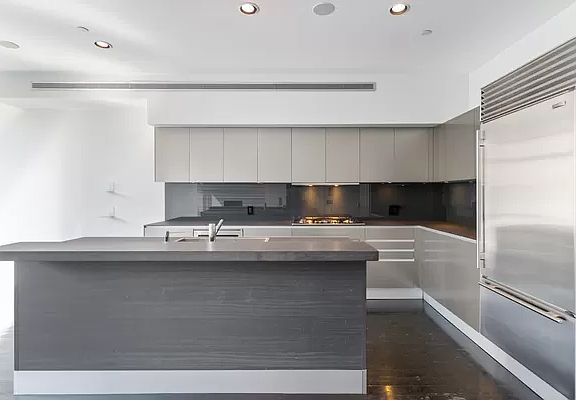 4th image of 181 Sullivan St APT 3
