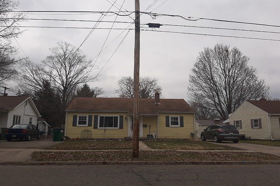 910 N Hickory St, Owosso, MI 48867 Zillow
