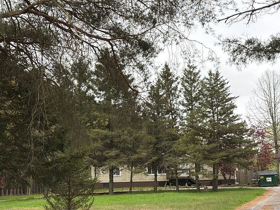 2nd image of 4288 Mortimer Line Rd
