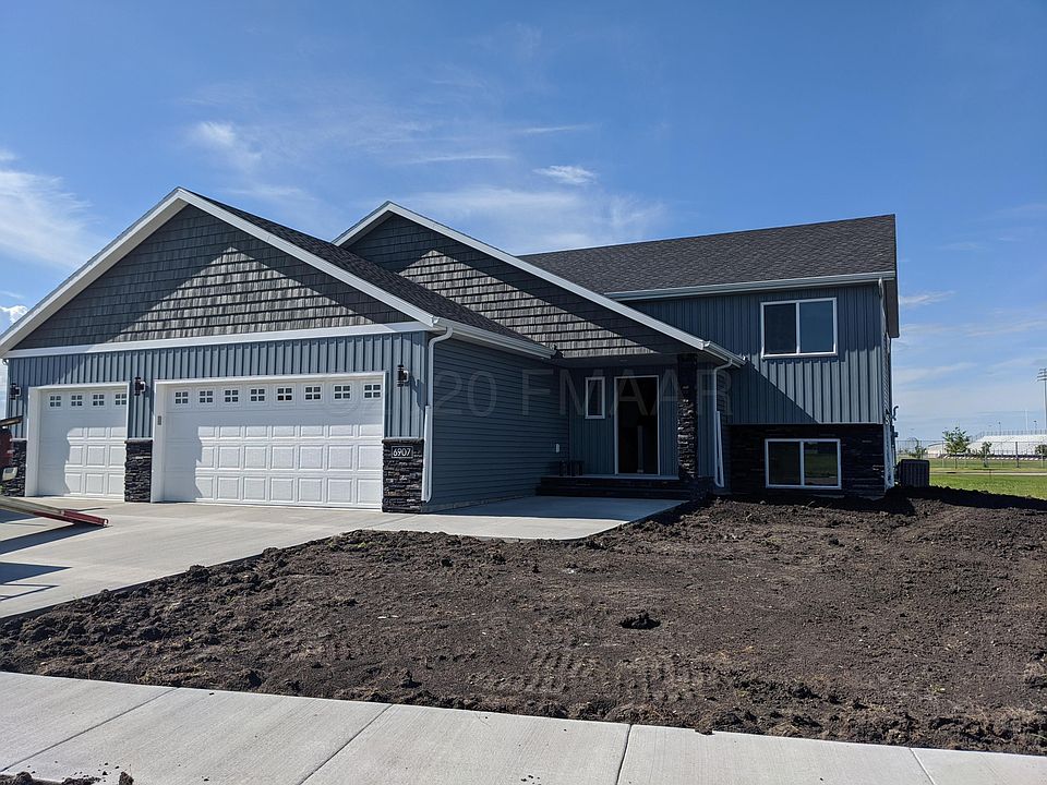 1st image of 4408 10th St S