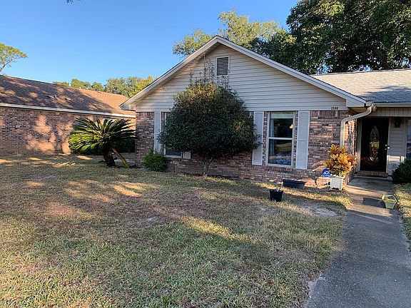 3rd image of 3590 Blueridge Dr
