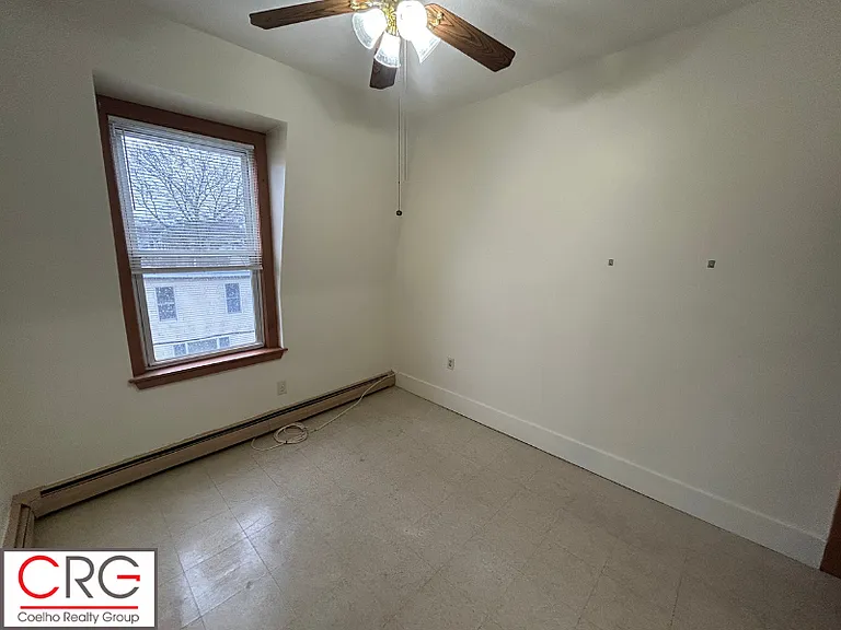 122-A Spring St #3 — Photo 9