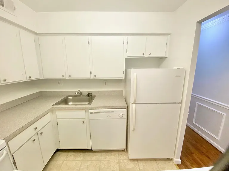 4517 Macarthur Blvd NW #A — Photo 3