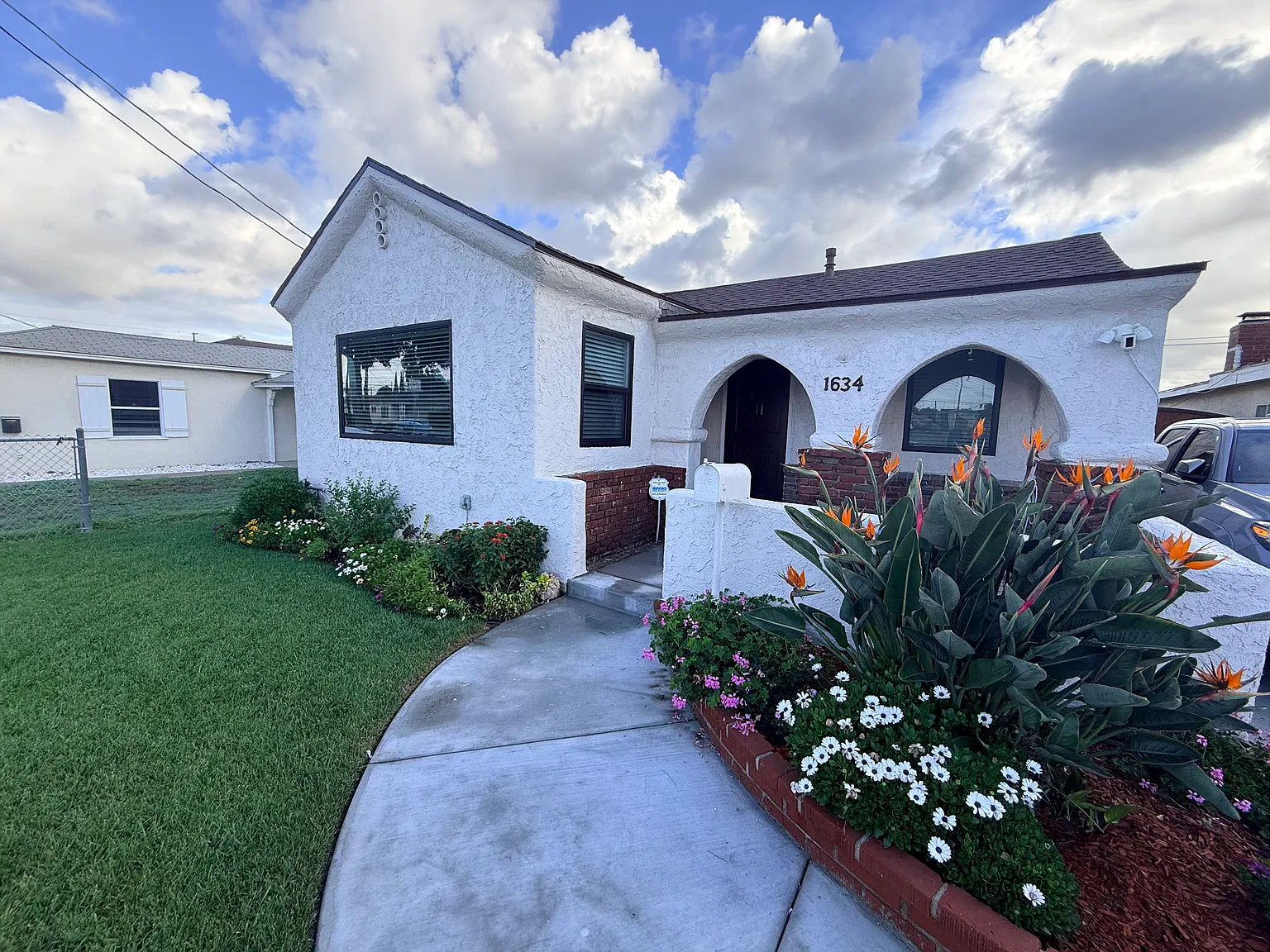 3 bed, 1.5 bath, 1568 sqft, $3,825 — Photo 1