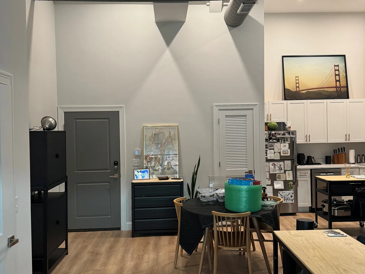 1 bed, 1000 sqft, $2,500 — Photo 3