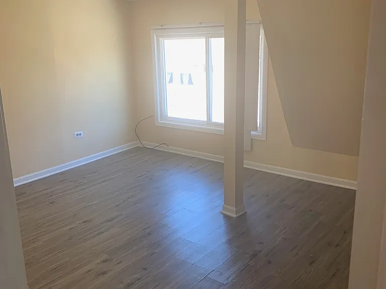 5216 S Laramie Ave #2 — Photo 6